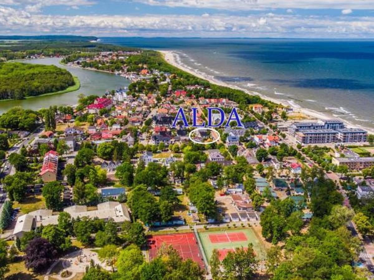 Alda-Pokoje Goscinne Nad Morzem Dziwnow Ngoại thất bức ảnh